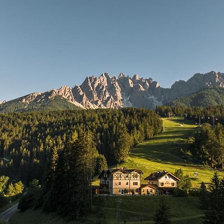 Hotel Villa Waldheim San Candido Eksteriør billede