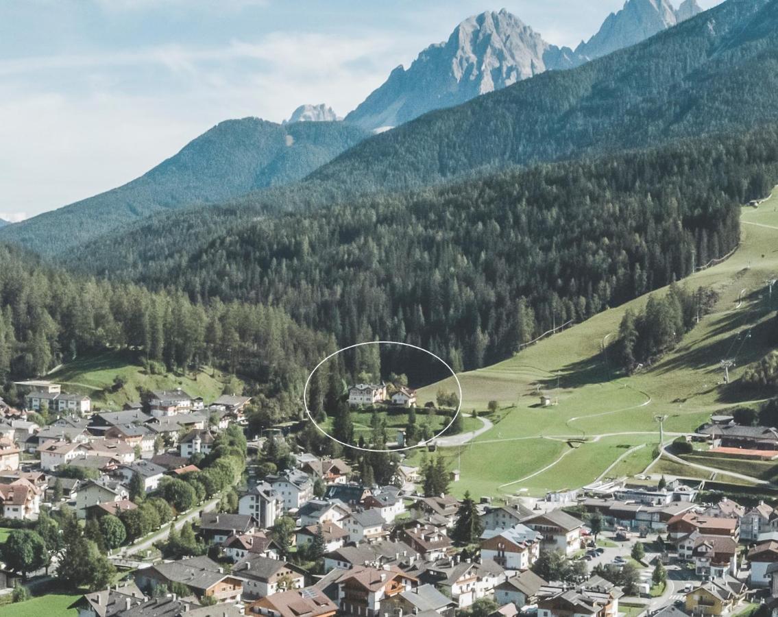 Hotel Villa Waldheim San Candido Eksteriør billede