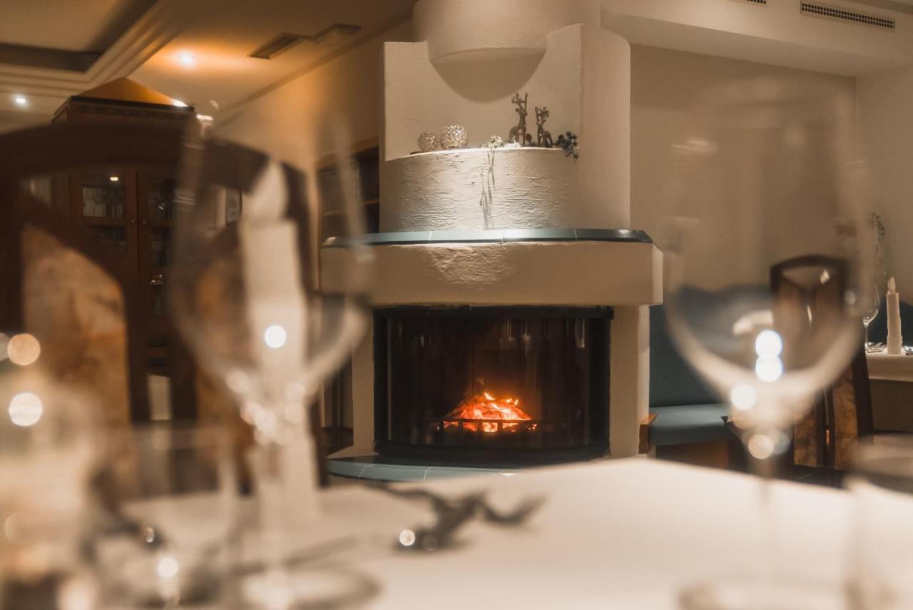 Hotel Villa Waldheim San Candido Eksteriør billede