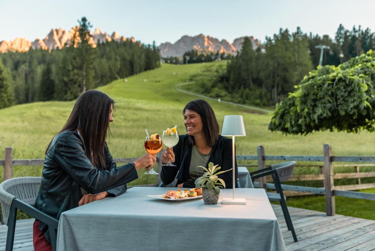 Hotel Villa Waldheim San Candido Eksteriør billede