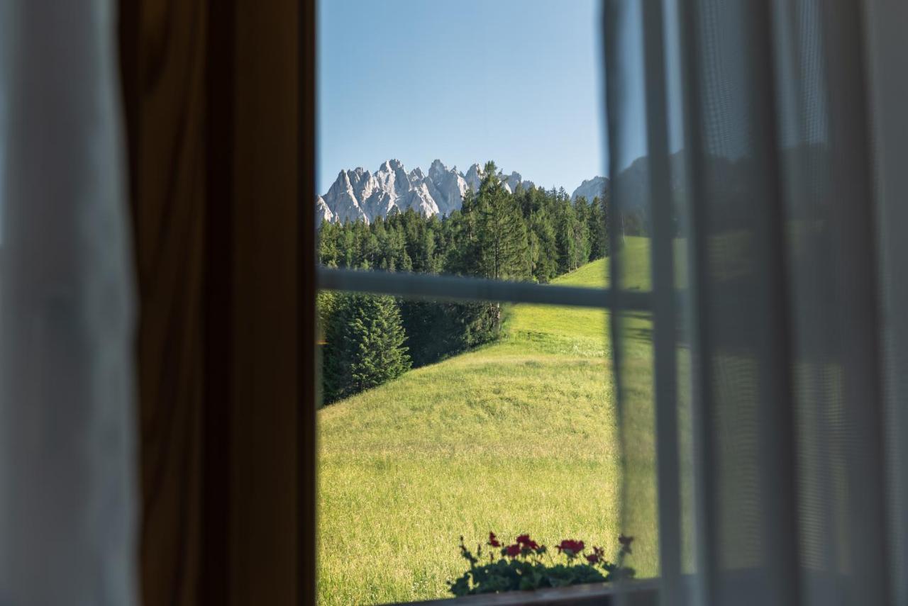 Hotel Villa Waldheim San Candido Eksteriør billede