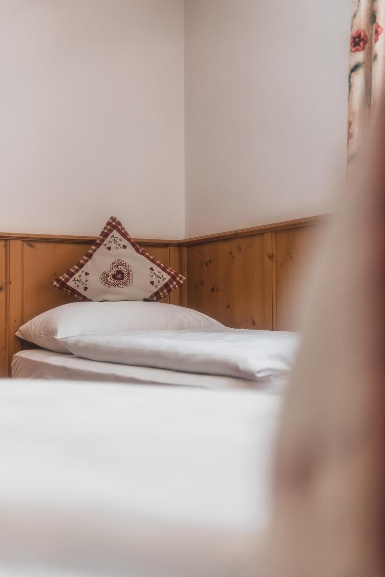Hotel Villa Waldheim San Candido Værelse billede