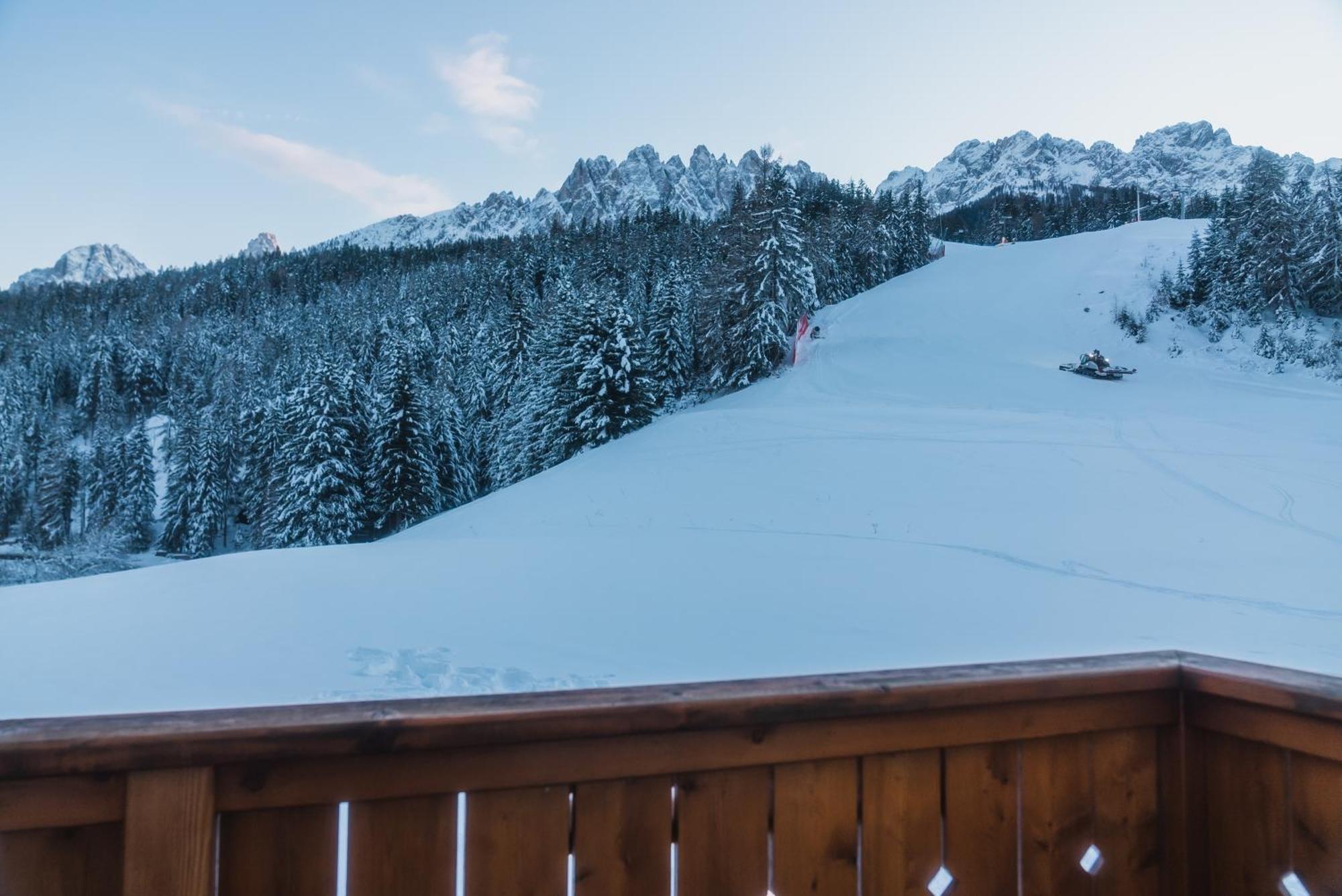 Hotel Villa Waldheim San Candido Eksteriør billede