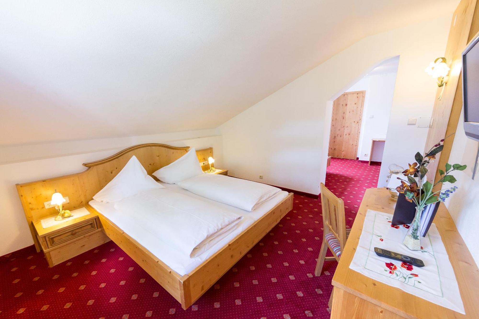 Hotel Villa Waldheim San Candido Værelse billede